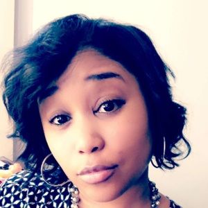 Meet your Posher, Kisha